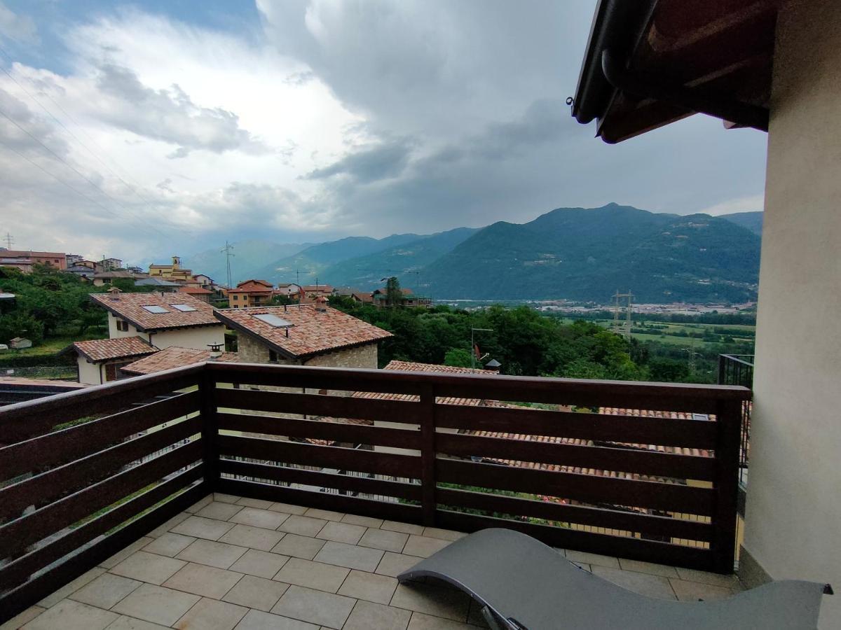 Iseolakerental - Casa Cuneo Costa Volpino Esterno foto