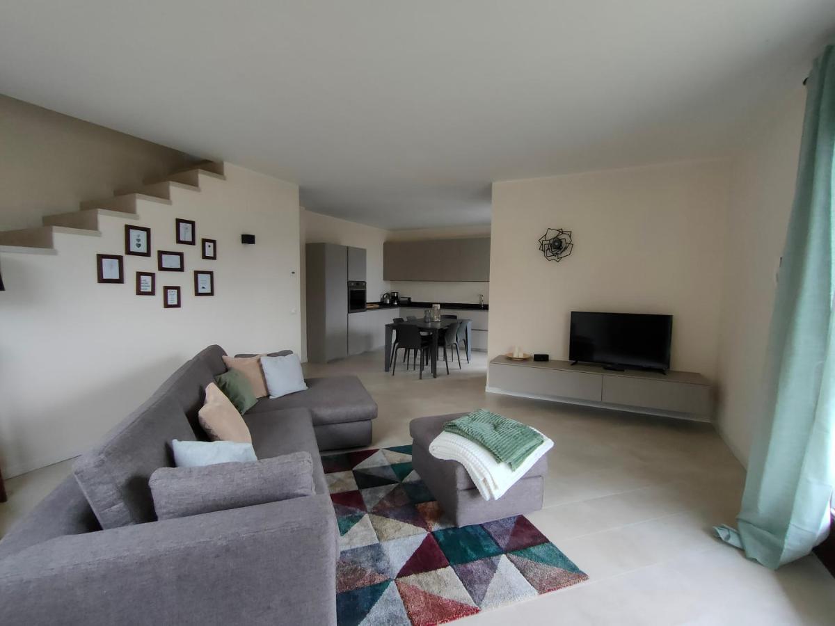 Iseolakerental - Casa Cuneo Costa Volpino Esterno foto