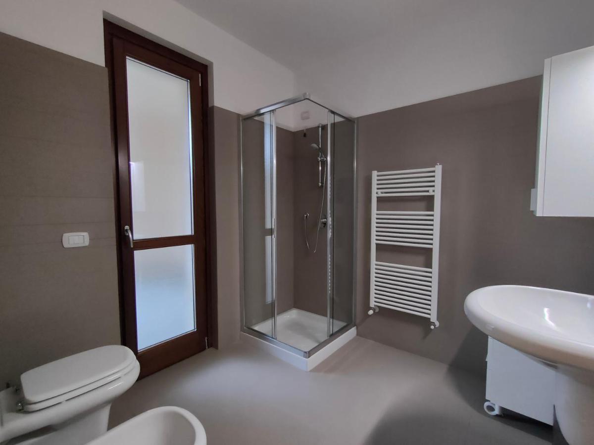 Iseolakerental - Casa Cuneo Costa Volpino Esterno foto