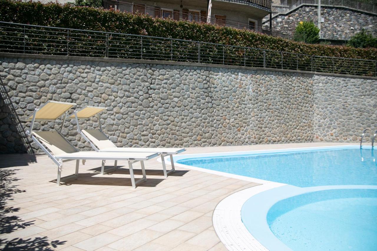 Iseolakerental - Casa Cuneo Costa Volpino Esterno foto